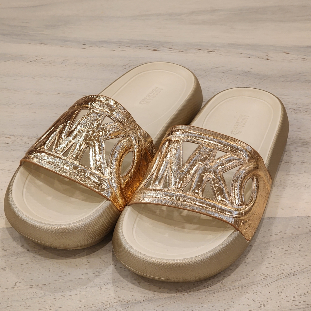MICHAEL Michael Kors Splash Metallic Pale Gold Leather Slide Sandal Size 9 - Picture 4 of 11